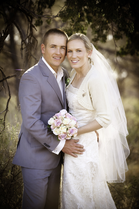 rural queensland wedding couple, Longreach