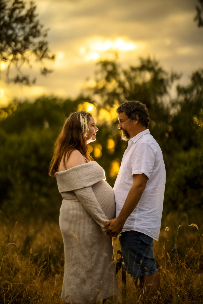 Maternity photography in Emerald with beautiful afternoon light